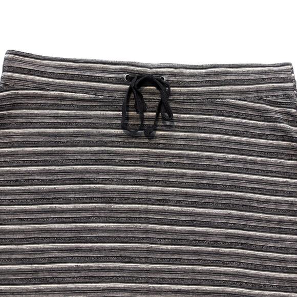 Smartwool Horizon Line Merino Blend Skirt Size Medium Textured Stripe Drawstring - Picture 2 of 6